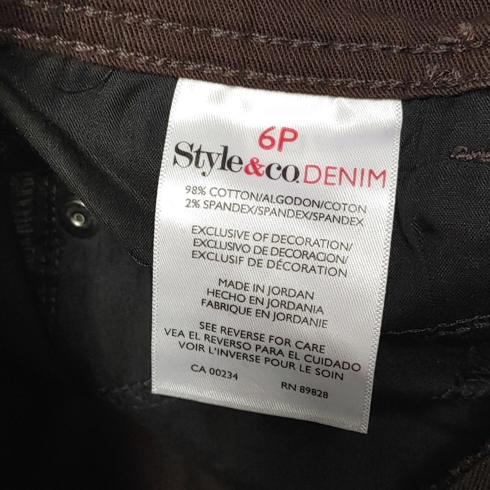 Petite Jeans - Picture 5 of 5